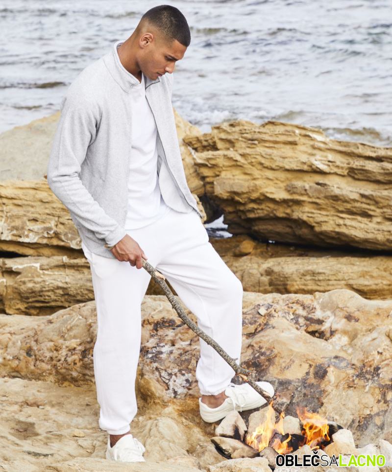 Pánske tepláky CLASSIC ELASTICATED JOG PANTS Fruit of the Loom